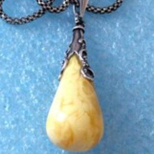 Egg yolk Baltic Amber pendant necklace Sterling silver vintage Milor chain